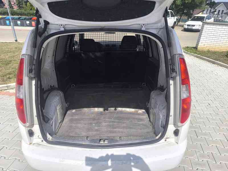 Škoda Roomster Praktik 1.2 TSI - foto 3