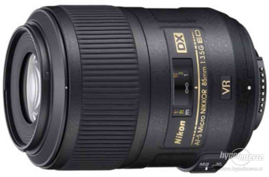 Makro objektiv Nikon 85 mm f/3,5 AF-S G DX Micro VR - foto 2