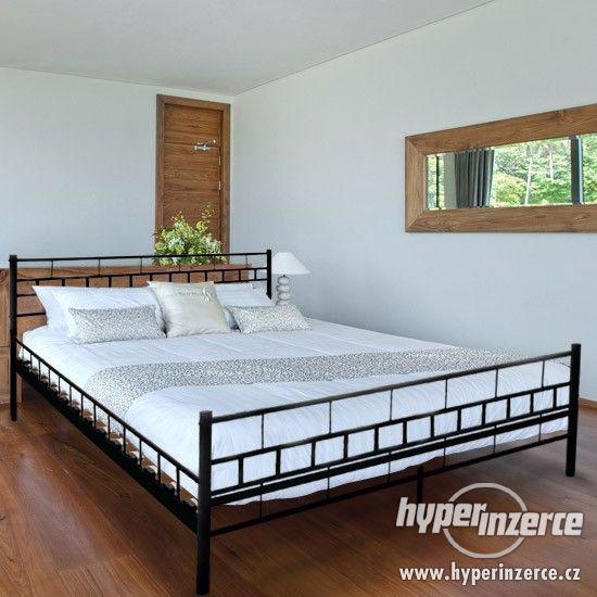 Luxusní kovová postel 180x200 - černá, rovná - foto 1