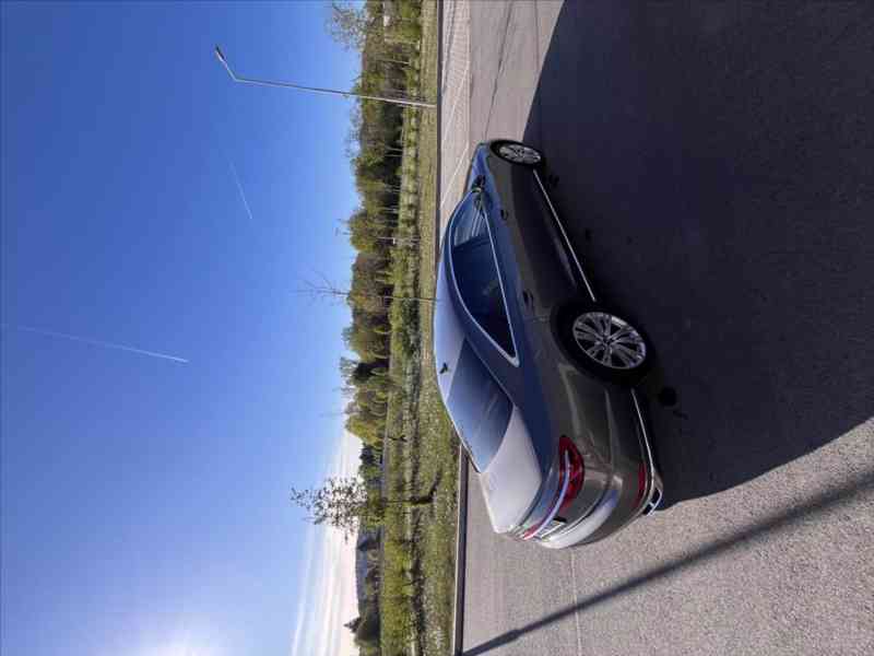 Audi A8 - foto 3
