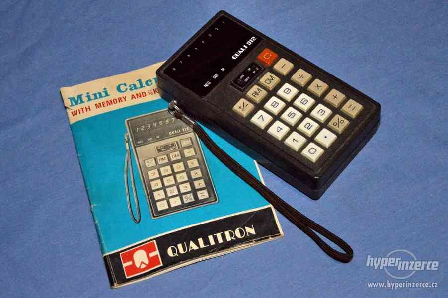 Retro kalkulačka QUALITRON z roku 1975 - foto 2
