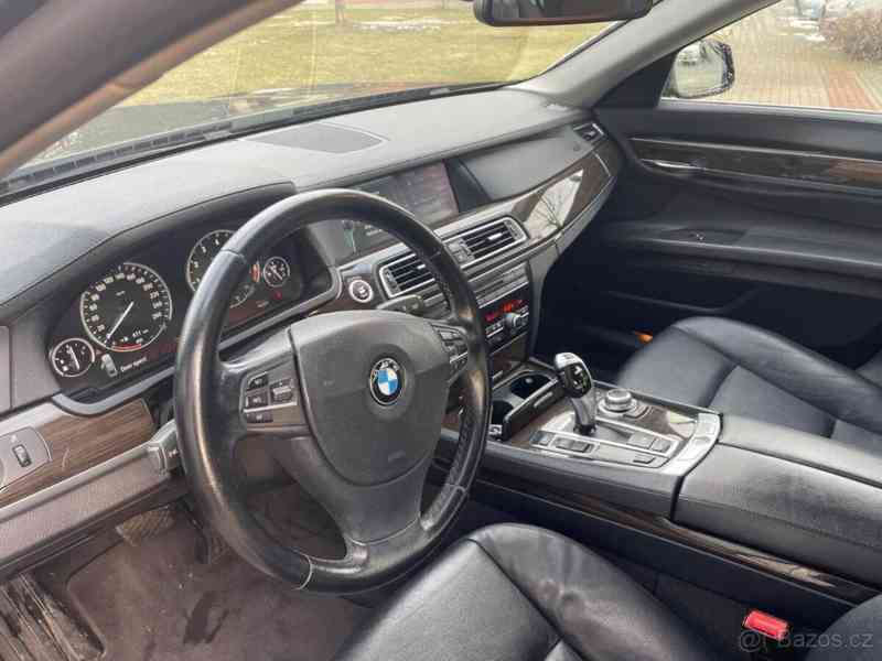 BMW Řada 7 740i Long, DPH - foto 10
