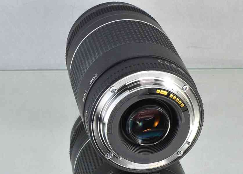 CANON EF 75-300MM F/4-5.6 III **full-frame - foto 4