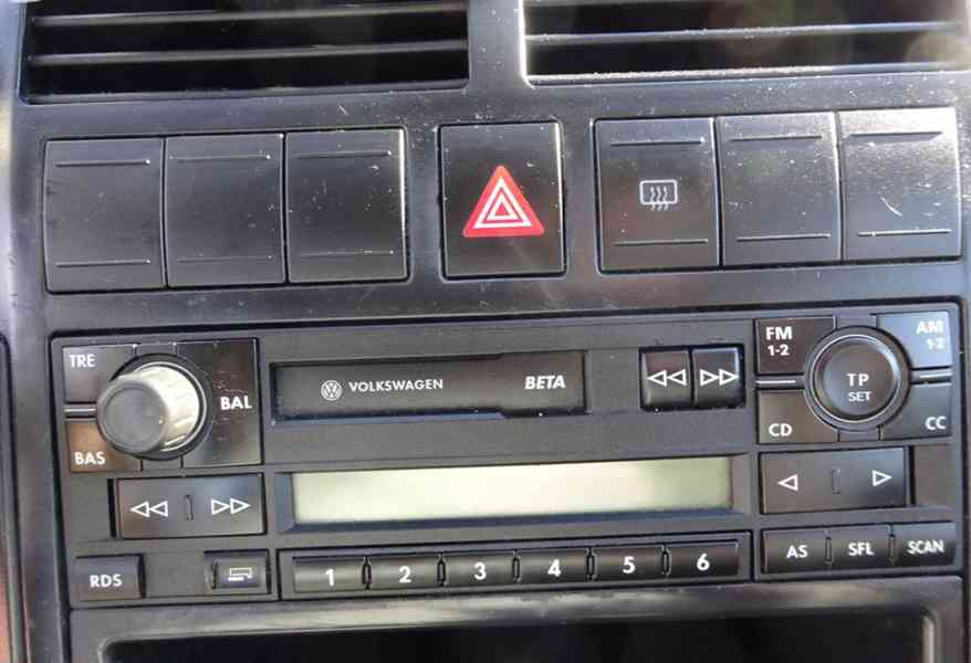 VW Polo 1.2i r.v.2003 STK:4/2027 Koupeno v ČR - foto 11