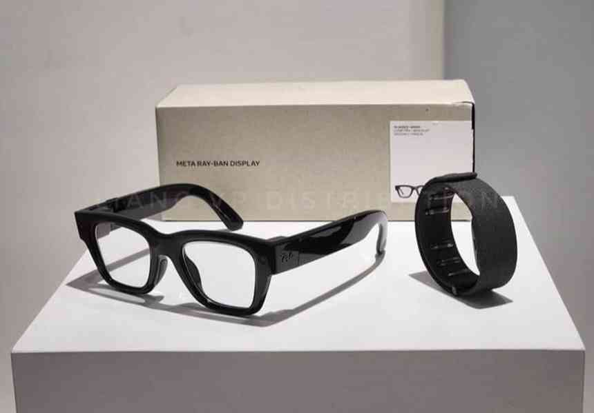  Ray-Ban Meta Display and Neural Band AI glasses - foto 2