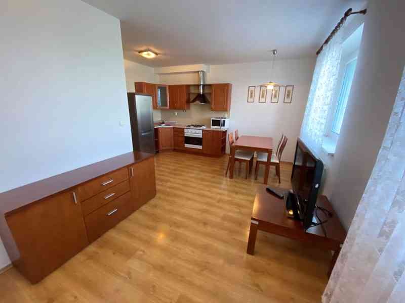 NABÍDKA PRONÁJMU CIHLOVÉHO BYTU 2+KK VE ŠLAPANICÍCH U BRNA   - foto 10