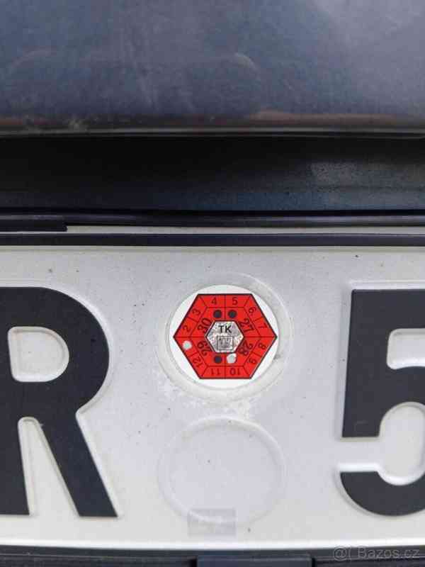 Škoda Octavia 2,0   II SCOUT TDi - foto 17