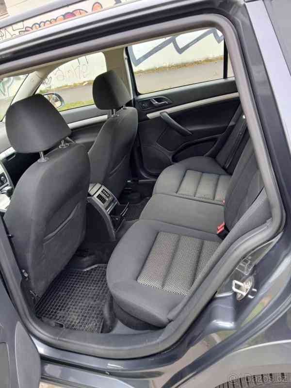 Škoda Octavia 2,0   II SCOUT TDi - foto 9