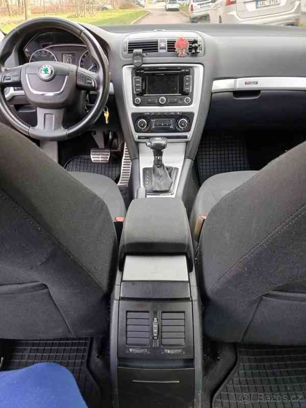 Škoda Octavia 2,0   II SCOUT TDi - foto 15
