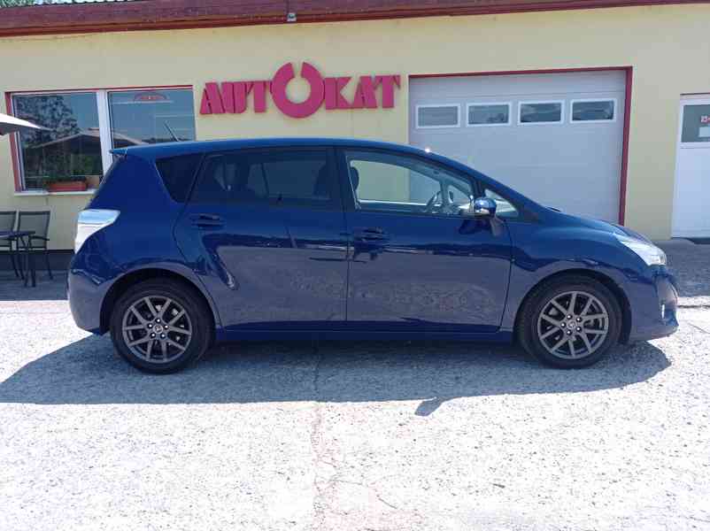 Toyota Verso 1.6 D-4D 7MÍST/1Maj/Panorama/Navi - foto 2