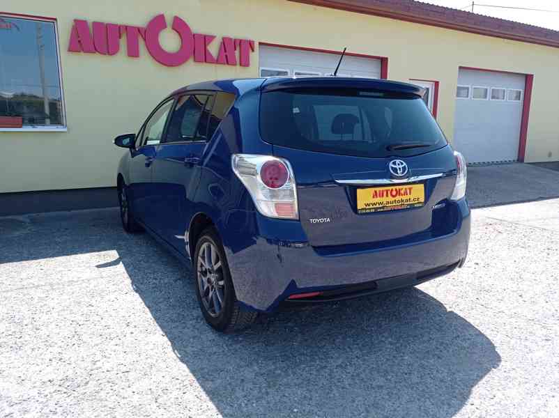 Toyota Verso 1.6 D-4D 7MÍST/1Maj/Panorama/Navi - foto 5