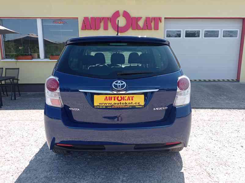 Toyota Verso 1.6 D-4D 7MÍST/1Maj/Panorama/Navi - foto 4