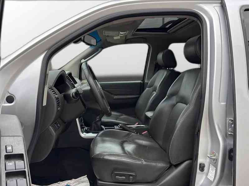 Nissan Pathfinder2.5 dCi LE 140kw - foto 20