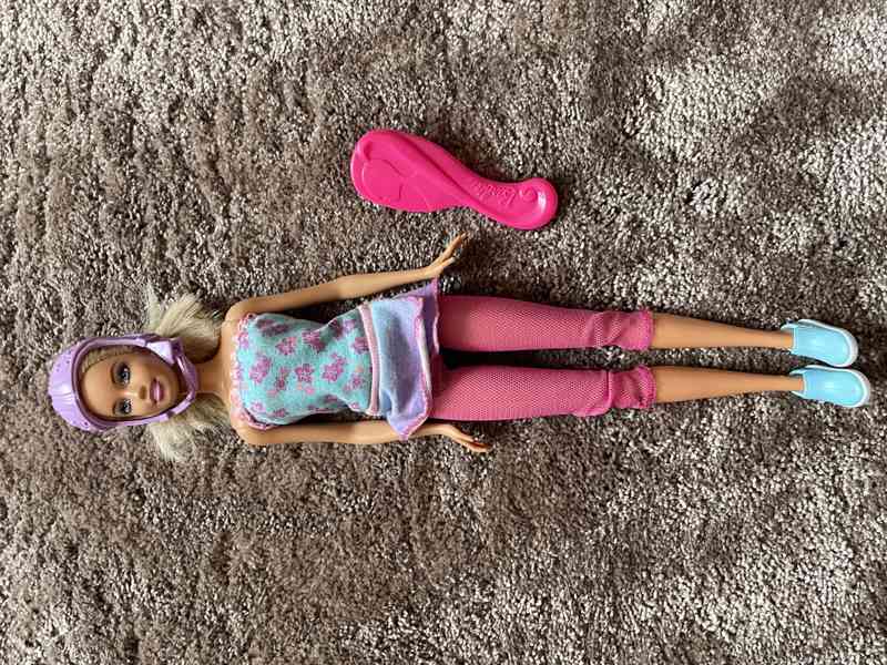 Barbie panenka sportovkyně - foto 2