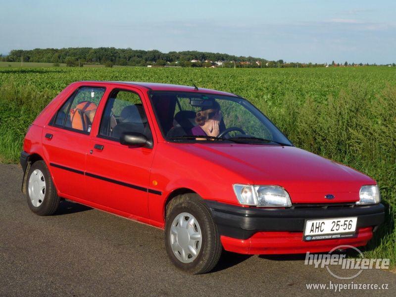Prodám Ford Fiesta 1.3, benzín, 5 dvéřový, r.v. 1996 - foto 1