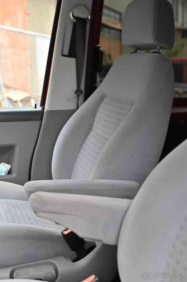 Volkswagen Transporter T5 - foto 15