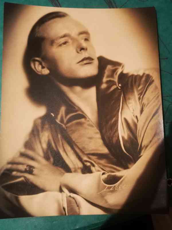 Vzácné staré fotografie - foto 1