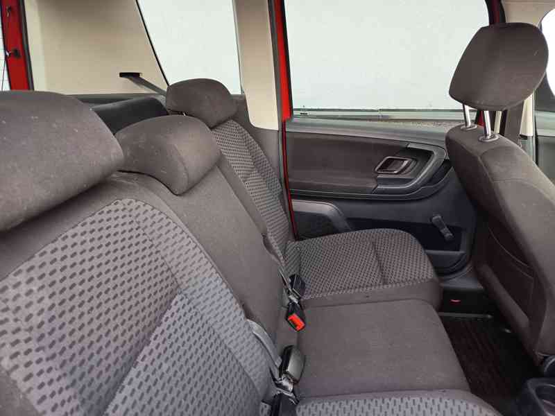 ŠKODA Roomster 1,6TDI Ambition ČR  - foto 11