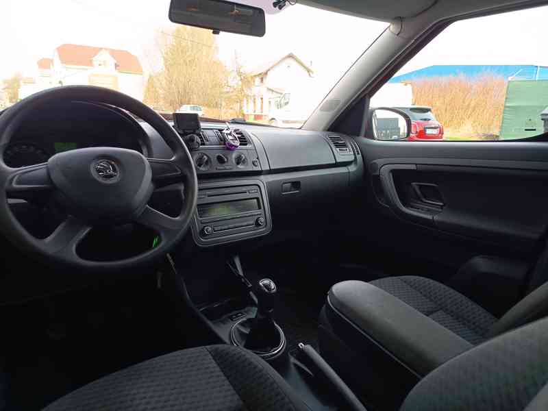 ŠKODA Roomster 1,6TDI Ambition ČR  - foto 14