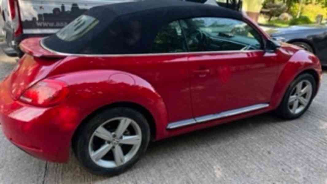 Volkswagen Beetle CABRIO, SPORT 1,4 TSI - foto 3