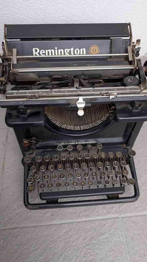 Retro psací stroj REMINGTON - foto 1
