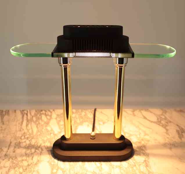 Moderní lampa na psací stůl - foto 3
