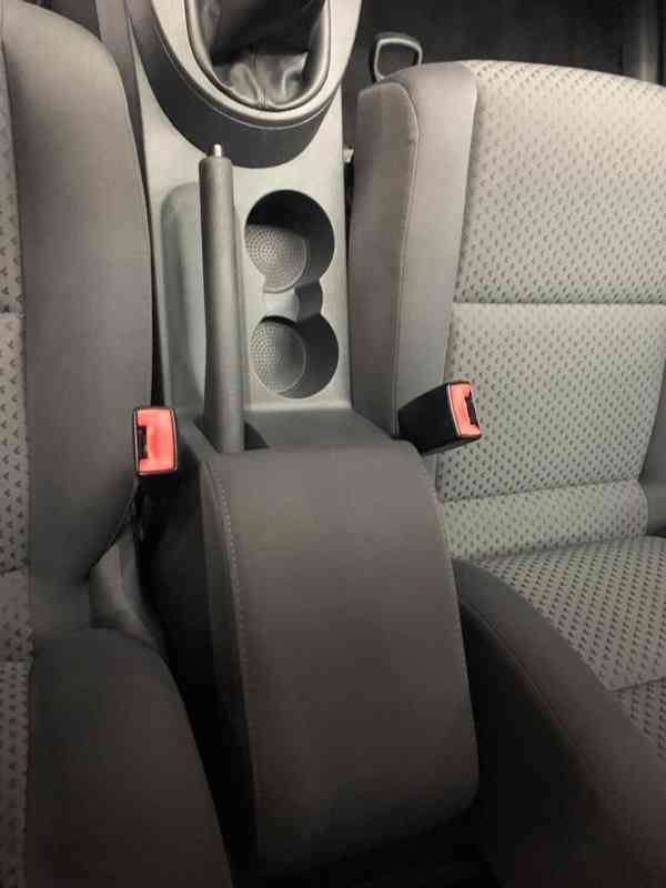 Volkswagen TOURAN 2005, 1.9 TDI - foto 5