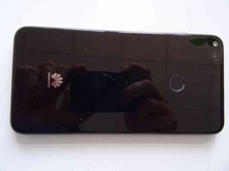 Mobilní telefon Huawei P9 Lite 2017 - foto 2