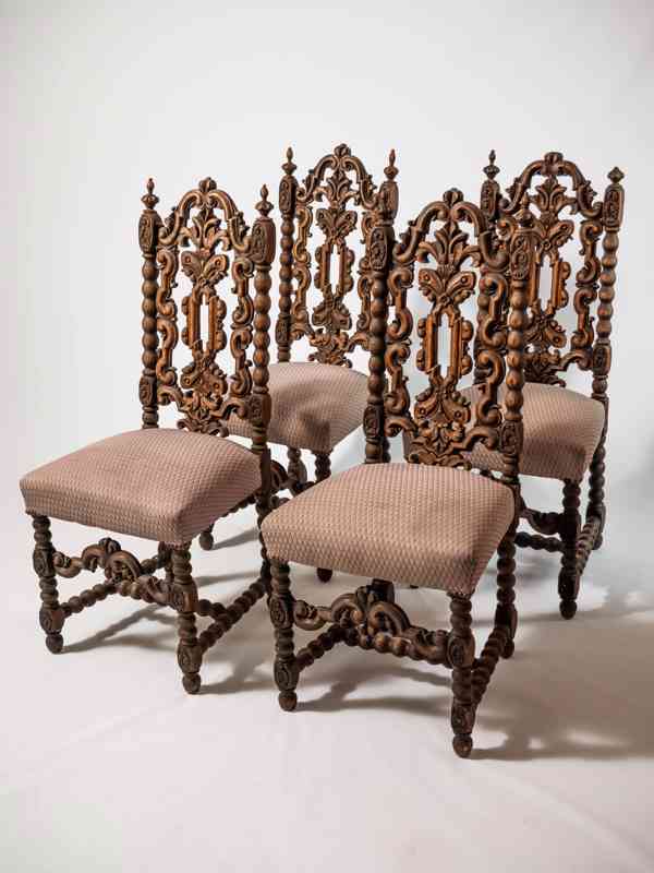 Starožitné neorenesanční židle z masivního dubu - foto 1