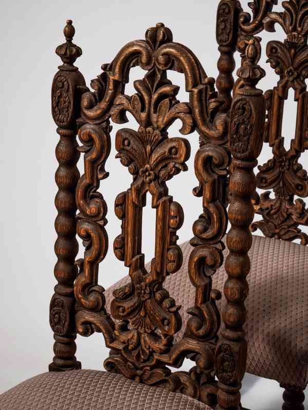 Starožitné neorenesanční židle z masivního dubu - foto 3
