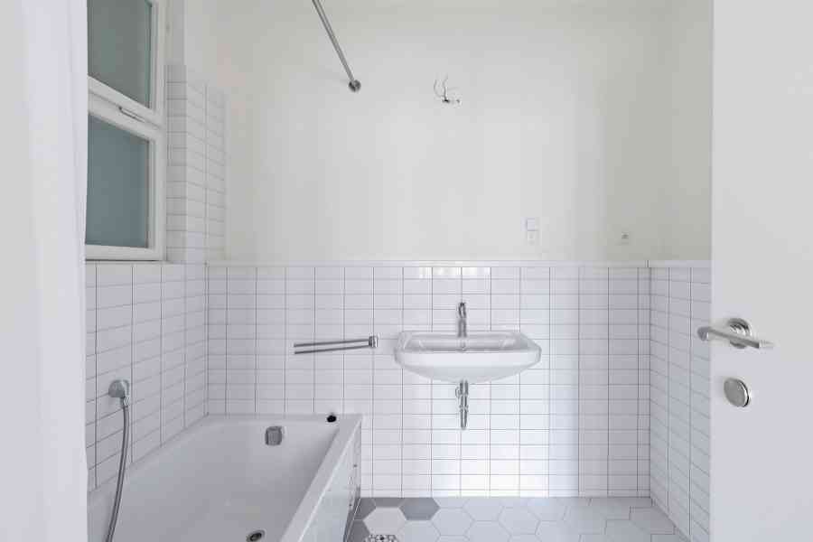 Pronájem bytu 4+1 140 m² v ulici Soukenická, Praha 1 - foto 15