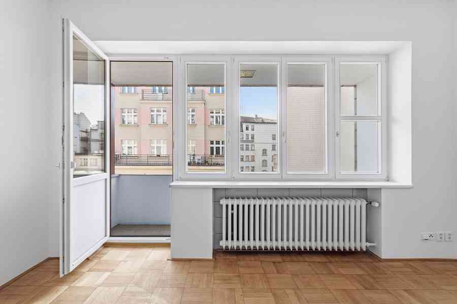 Pronájem bytu 4+1 140 m² v ulici Soukenická, Praha 1 - foto 8