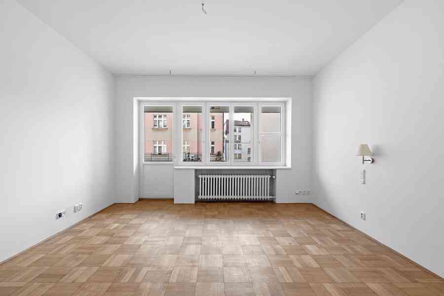 Pronájem bytu 4+1 140 m² v ulici Soukenická, Praha 1 - foto 6