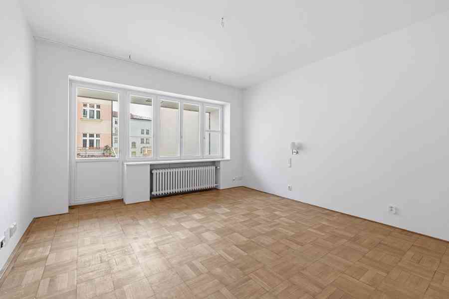 Pronájem bytu 4+1 140 m² v ulici Soukenická, Praha 1 - foto 9