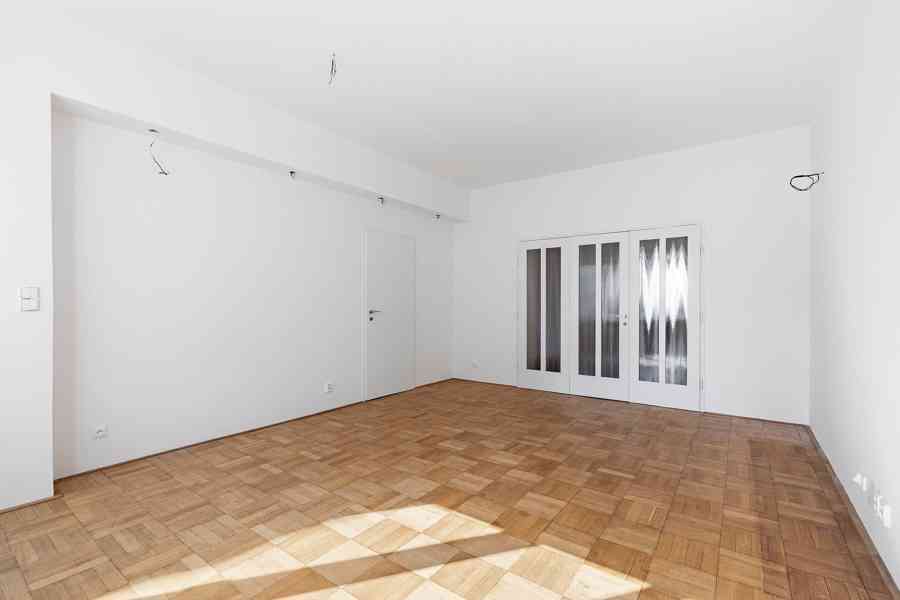 Pronájem bytu 4+1 140 m² v ulici Soukenická, Praha 1 - foto 13