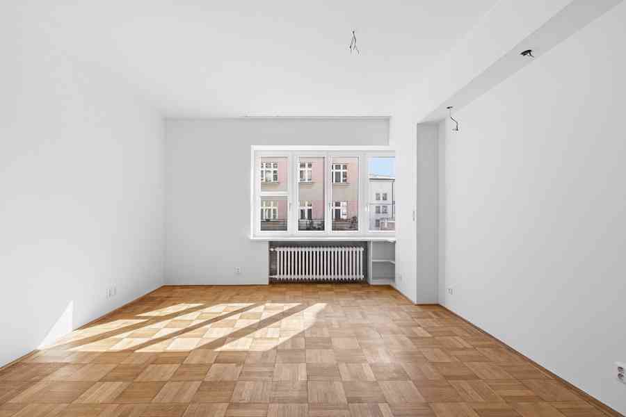Pronájem bytu 4+1 140 m² v ulici Soukenická, Praha 1 - foto 14