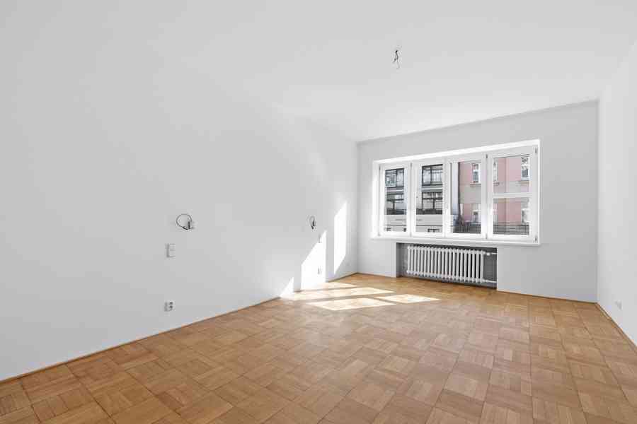 Pronájem bytu 4+1 140 m² v ulici Soukenická, Praha 1 - foto 17