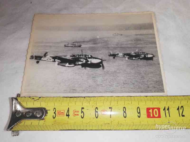Letadla - Válečná fotografie z 2. světové války - foto 1