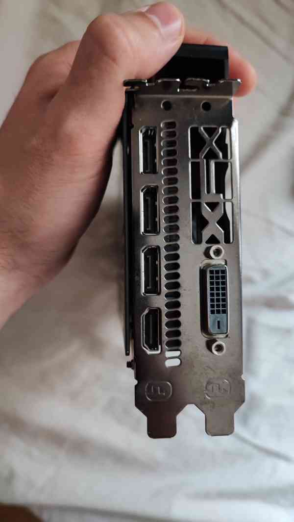 Radeon RX 580 8GB Herní grafická karta - foto 2