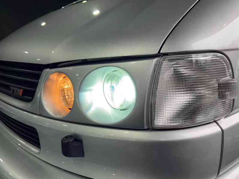 Volkswagen T4 2,5TDI Caravelle Business 111kw - foto 16