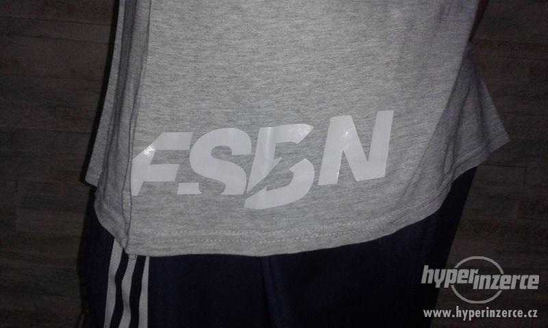 šedé pánské tričko FSBN - foto 3