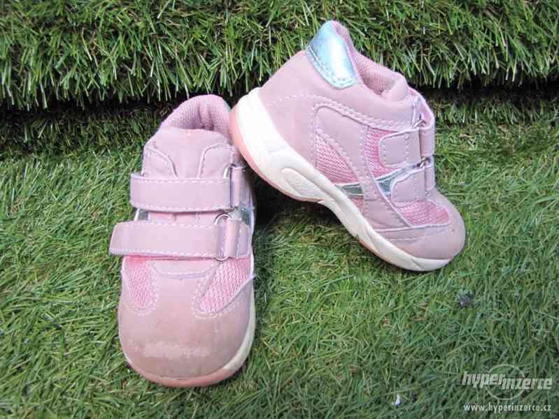 Růžové tenisky zn. Bobbi Shoes vel. 20 - foto 1