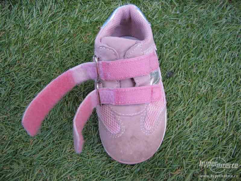 Růžové tenisky zn. Bobbi Shoes vel. 20 - foto 7