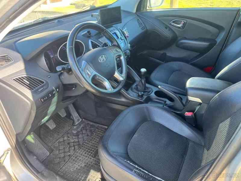 Hyundai ix35 2,0   i 16V, 120 kW, 189 000 km - foto 5