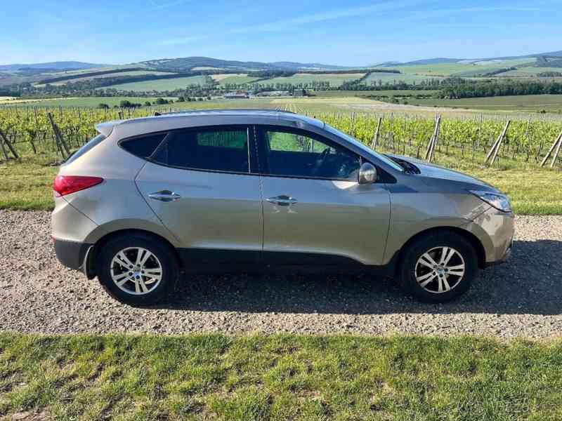Hyundai ix35 2,0   i 16V, 120 kW, 189 000 km - foto 2