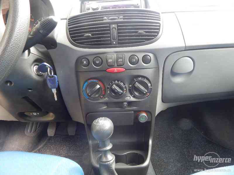 Fiat Punto 1.2 8V - foto 4