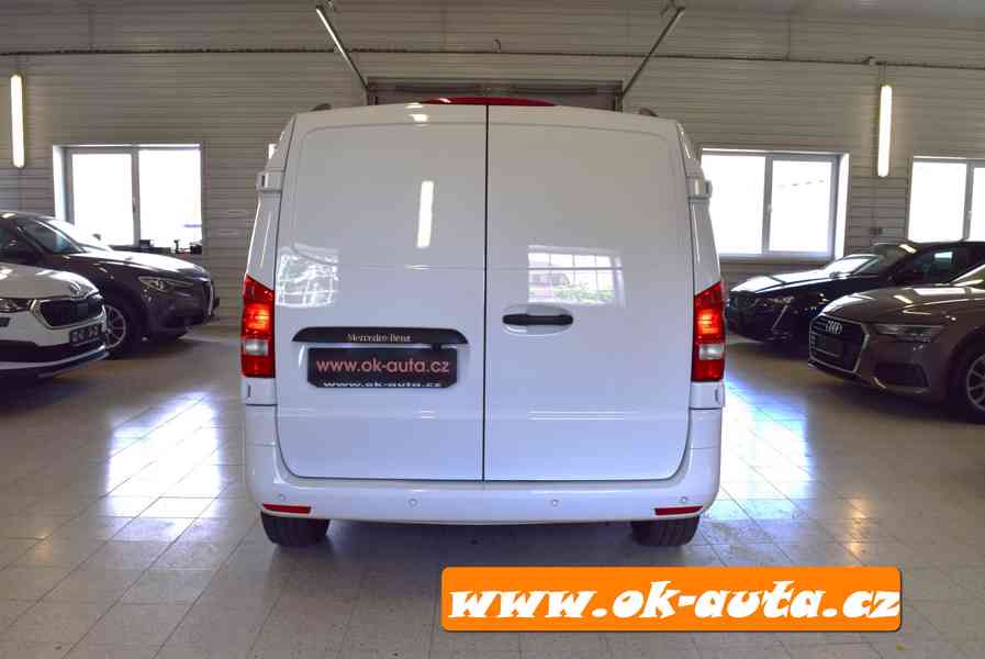 Mercedes-Benz Vito 114 CDI MIXTO LED 5 MÍST 2022-DPH  - foto 4