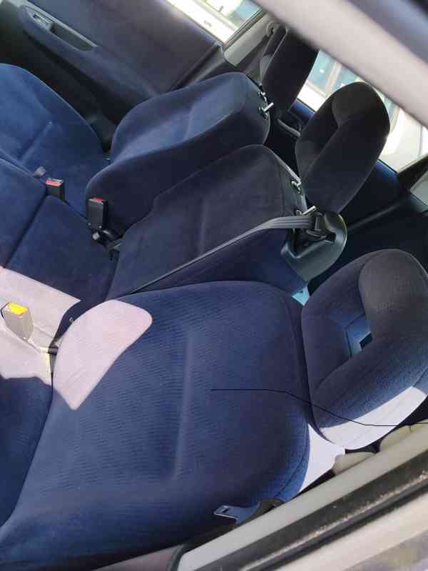 Honda FR-V 1.8 i-VTEC 6míst - foto 3