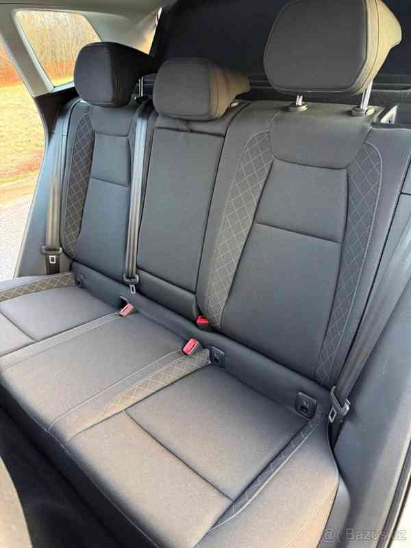 Škoda Karoq 1,0   TSI, 85kw - foto 17