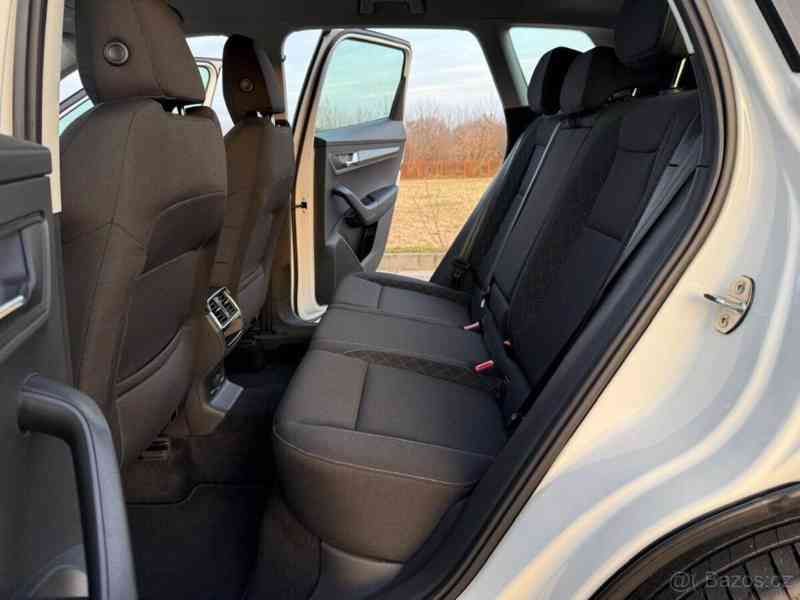 Škoda Karoq 1,0   TSI, 85kw - foto 14